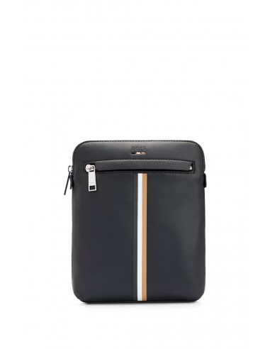 Sac Hugo Boss de couleur Noir la chaussure