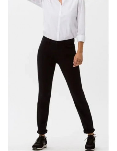 Pantalon BRAX de couleur Noir le concept de la Pate a emporter 